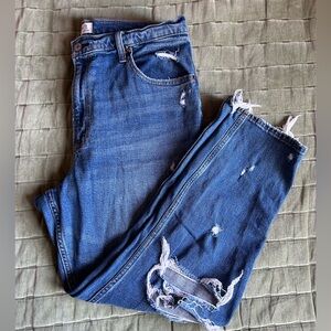 Abercrombie & Fitch The Mom High Rise Jean Size 31